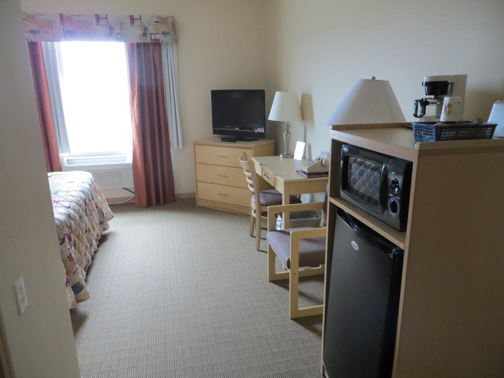 Lone Star Hotel North Battleford Esterno foto